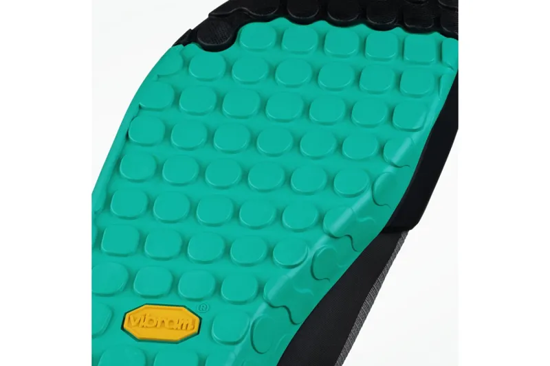 Fizik Gravita Tensor Flat Shoes in Grey-4