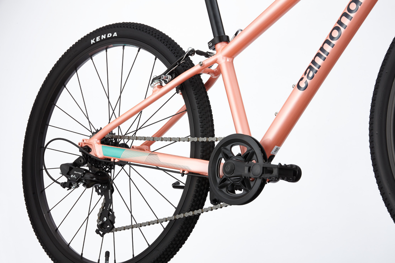 2021 Cannondale Kids Quick 24 Childs Bike in Pink-3