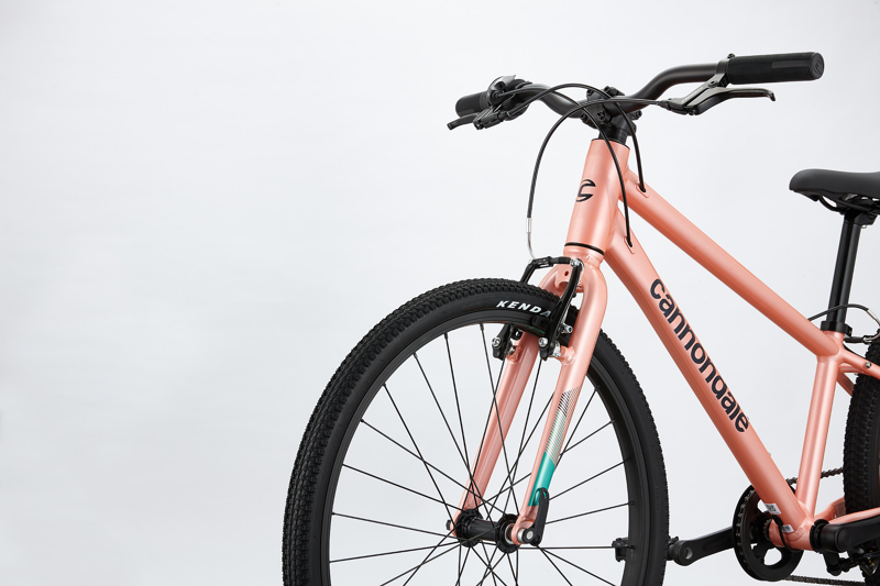 2021 Cannondale Kids Quick 24 Childs Bike in Pink-2