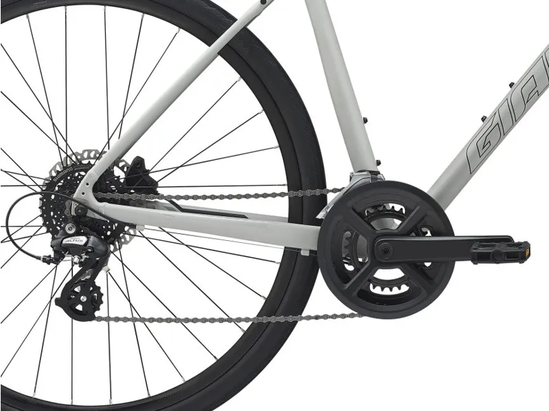 2021 Giant Escape 2 Disc Hybrid Bike in Grey-3