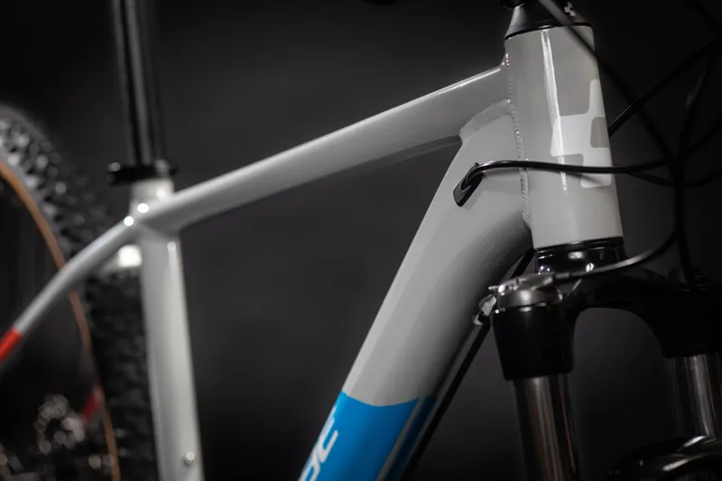 2021 Cube Aim Sl Mountain Bike in White-2