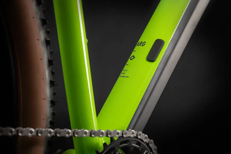 2021 Cube Reaction Pro Mountain Bike in Blue-4