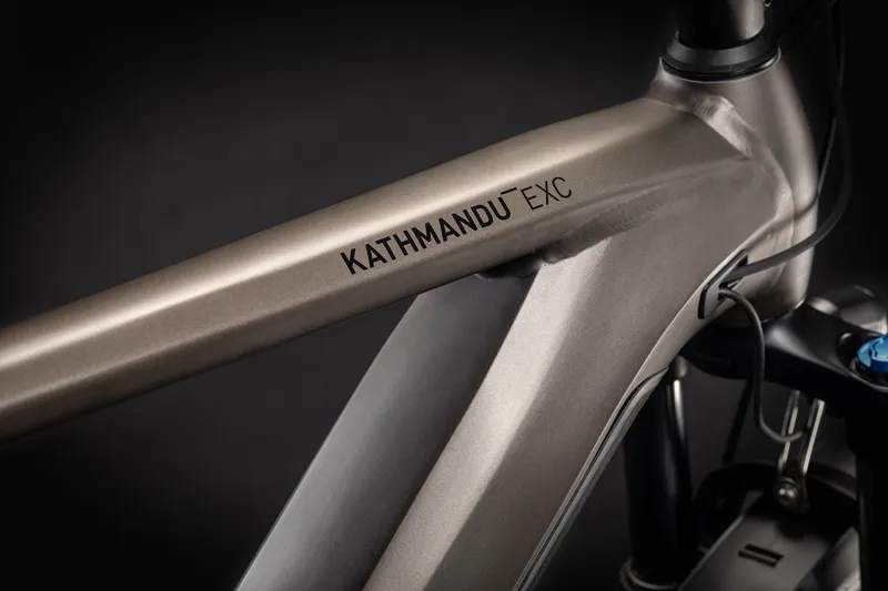 2021 Cube Kathmandu Hybrid EXC 625 Electric Bike in Grey-4