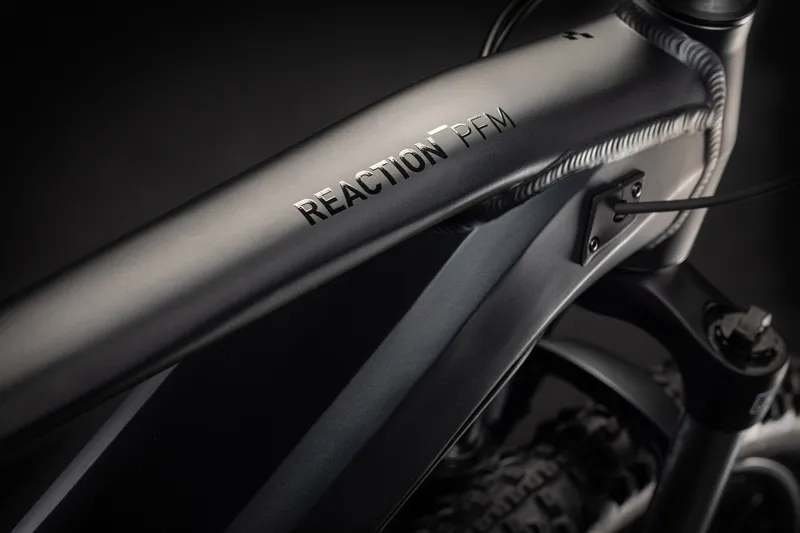 2021 Cube Reaction Hybrid Performance 625 Electric Bike in Black-4