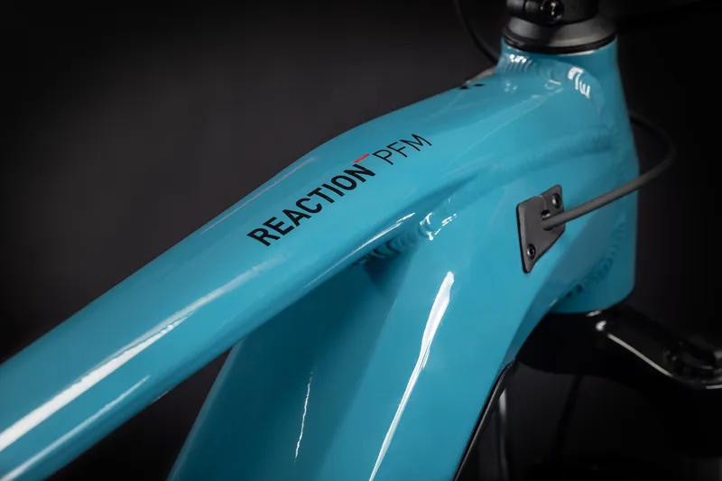 2021 Cube Reaction Hybrid Performance 625 Electric Bike in Blue-4