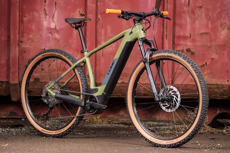 2021 Cube Reaction Hybrid Race 625 Electric Mountain Bike in Green-5