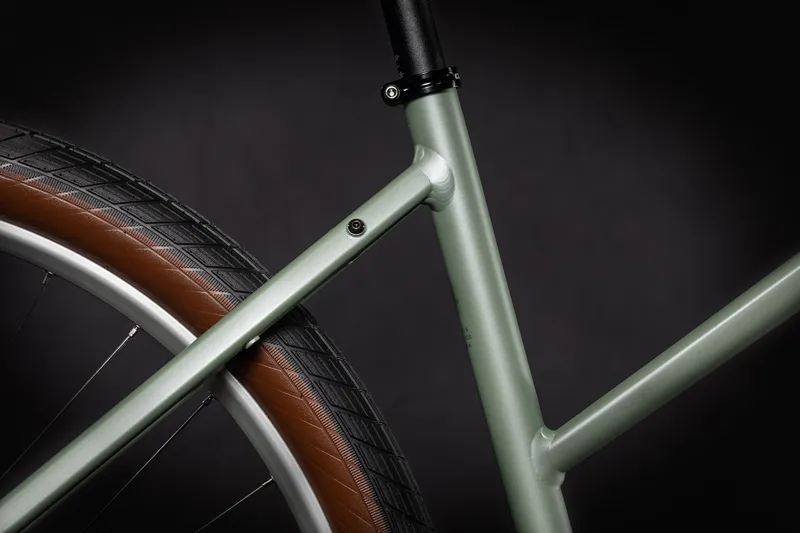 2021 Cube Hyde Urban Bike in Green-3