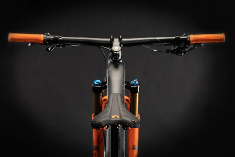 2021 Cube Ams 100 C68 Tm 29 Mountain Bike in Grey-1