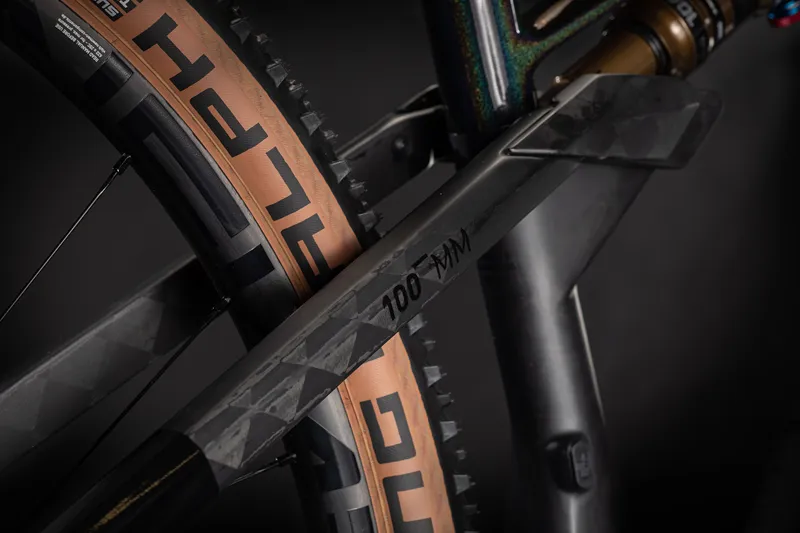 2021 Cube Ams 100 C68 Slt 29 Mountain Bike in Black-4