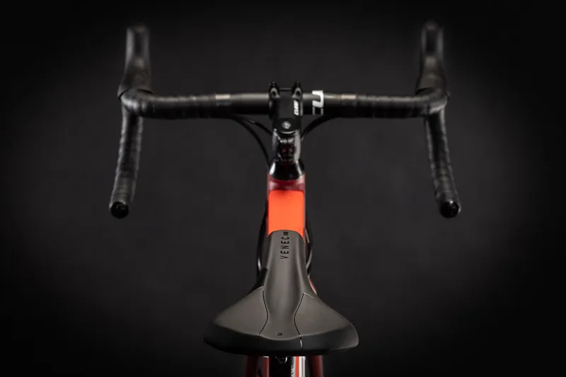 2021 Cube Attain SL Road Bike in Red-2