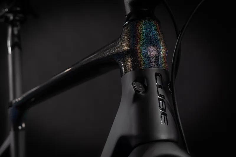 2021 Cube Nuroad C:62 SL Gravel Bike in Grey-4