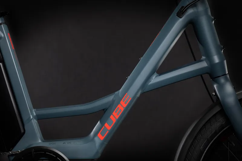 2021 Cube Compact Hybrid Sport 20in eBike in Blue-3