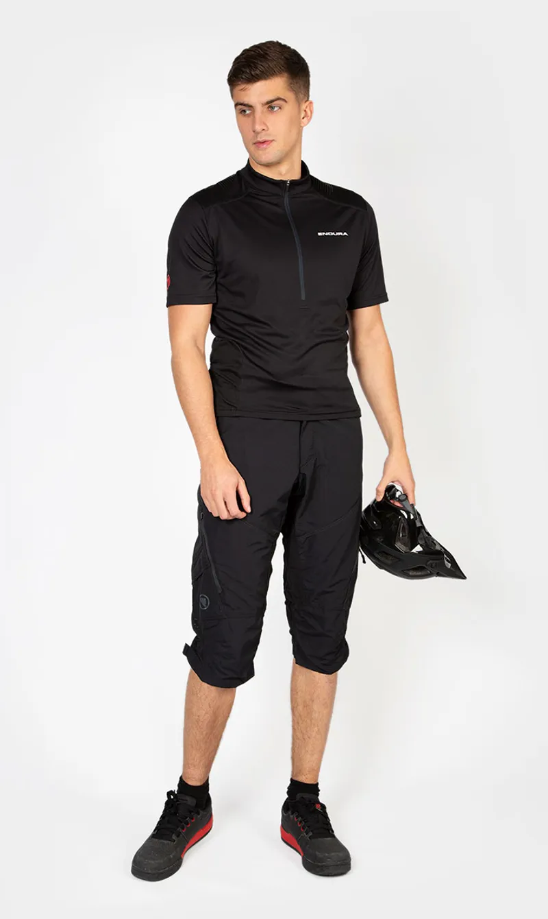 Endura Hummvee 3/4 Shorts II With Liner in Black-2
