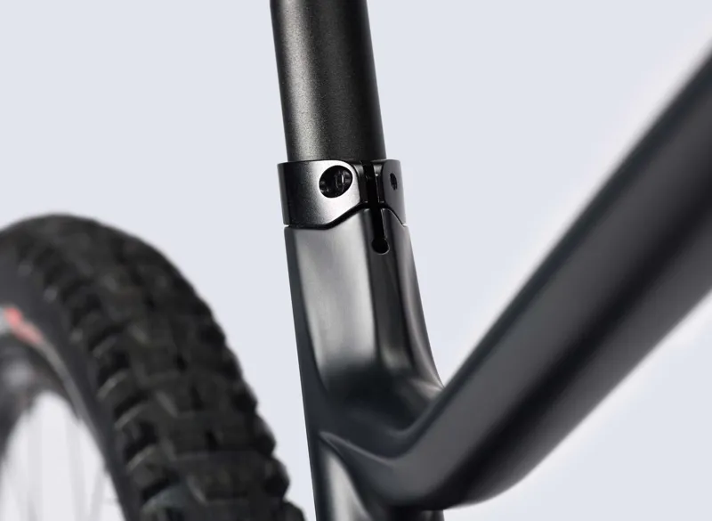 2021 Lapierre Spicy Team CF Carbon Enduro Mountain Bike in Black-6