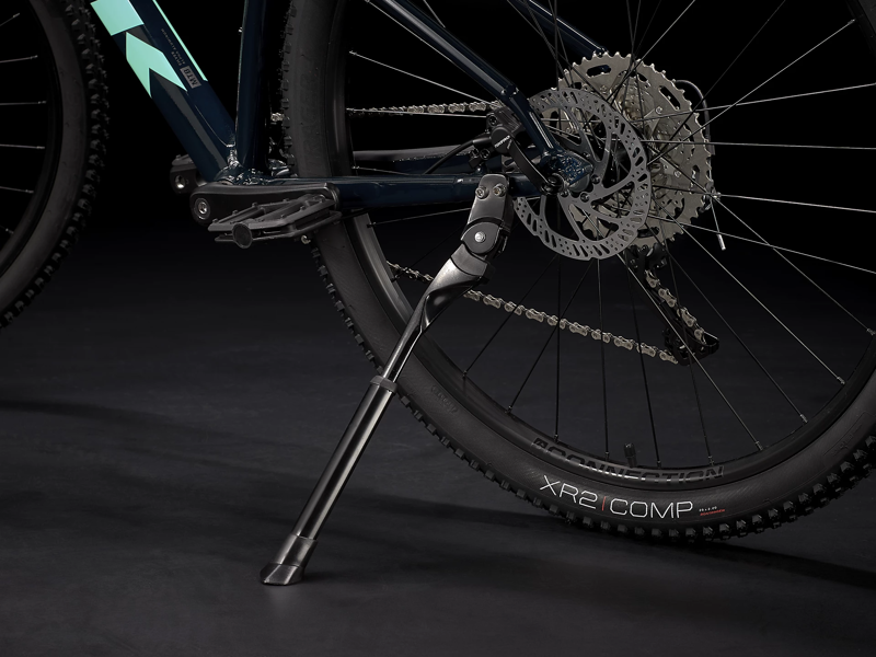 2022 Trek Marlin 6 Mountain Bike in Blue-3