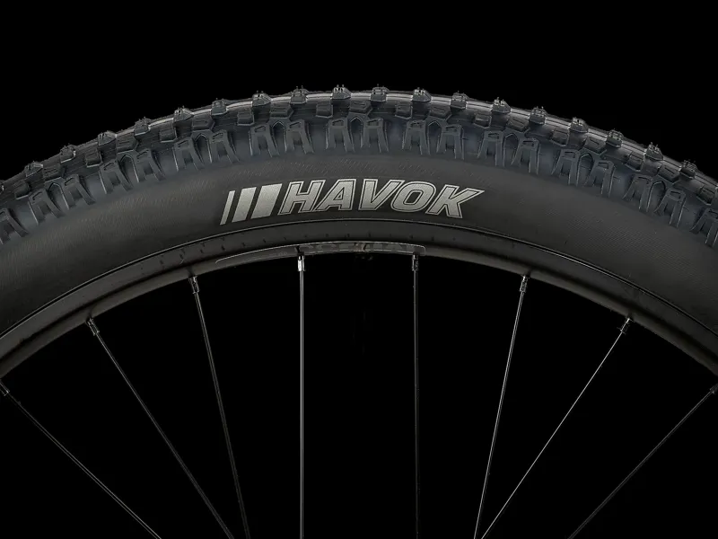 2022 Trek Roscoe 6 Mountain Bike in Green-8