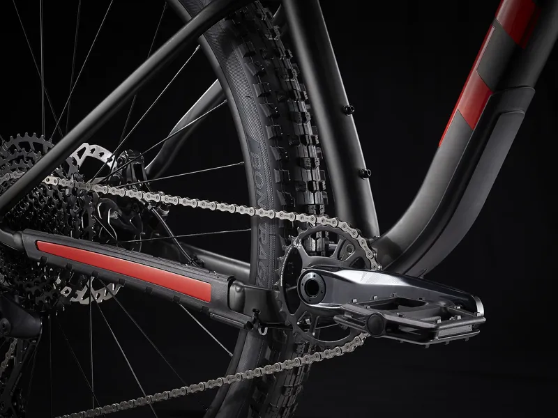 2022 Trek Roscoe 8 Mountain Bike in Black Olive-3