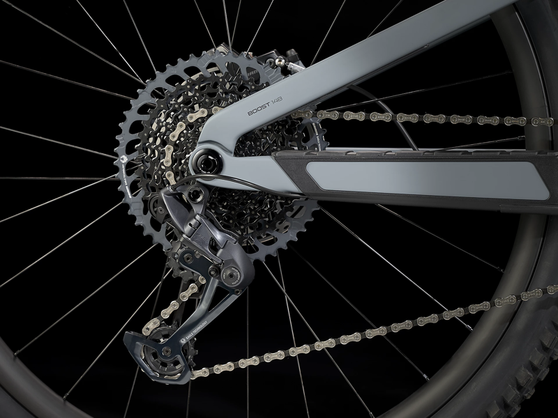 2022 Trek Slash 9.8 GX Enduro Mountain Bike in Blue-11