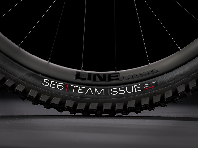 2022 Trek Slash 9.8 XT Carbon Mountain Bike in Matte Battleship Blue-6