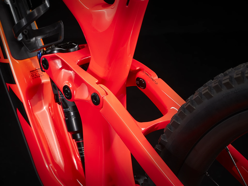 2022 Trek Slash 9.8 XT Carbon Mountain Bike in Coral to Yellow-5