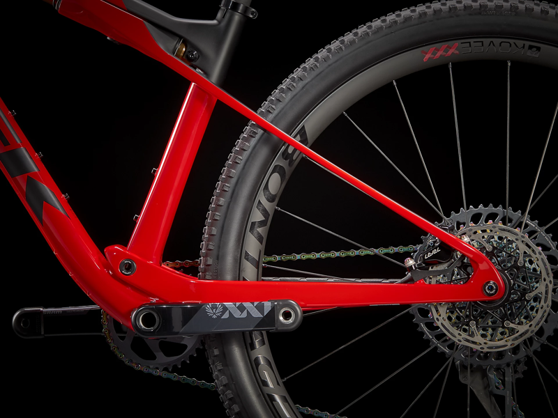 Trek Supercaliber 9.9 XX1 AXS Mountain Bike in Red-4