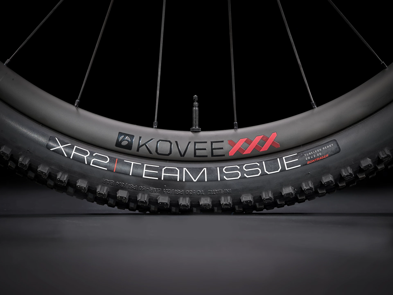 Trek Supercaliber 9.9 XX1 AXS Mountain Bike in Grey-5