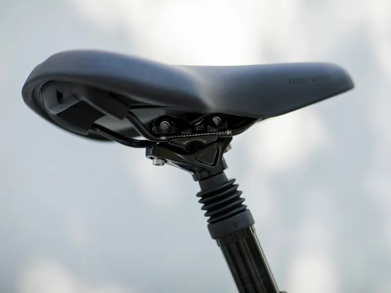 2022 Trek Verve+ 2 500wh Electric Hybrid Bike in Silver-3