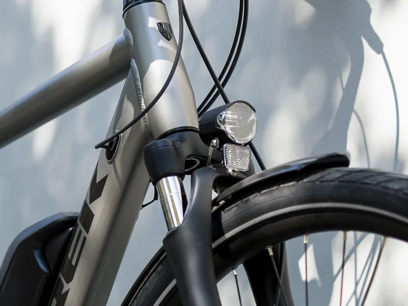 2022 Trek Verve+ 2 500wh Electric Hybrid Bike in Silver-2