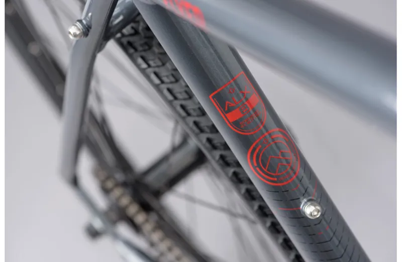 2021 Genesis Flyer Gravel Bike in Grey-9