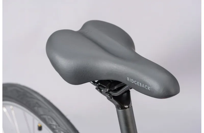 2021 Ridgeback Comet Hybrid Bike in Red-7